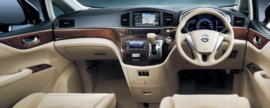  Nissan Elgrand 2011 года  (фото 23 из 44)